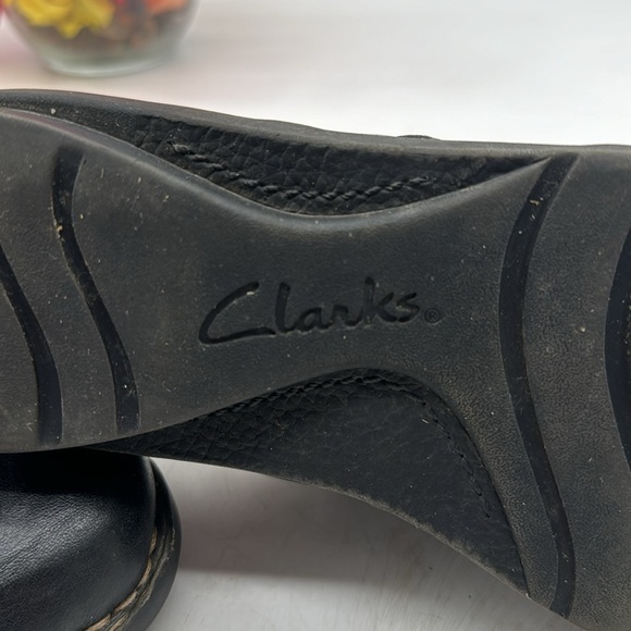 Clarks Brown Leather Slip On Loafer Size 8 BLO5527 - Picture 6 of 7